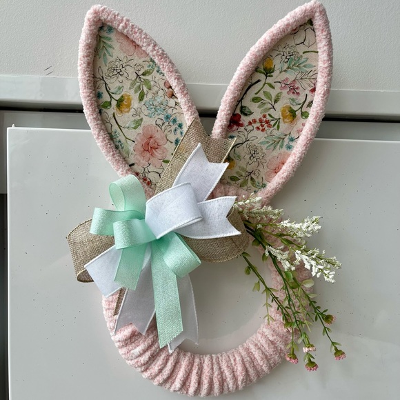 Other - Spring Bunny Easter Wreath Decor